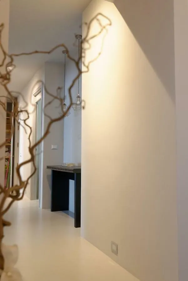 B&B Questa Casa Non E'Un Albergo Palermo 3*,  Italy