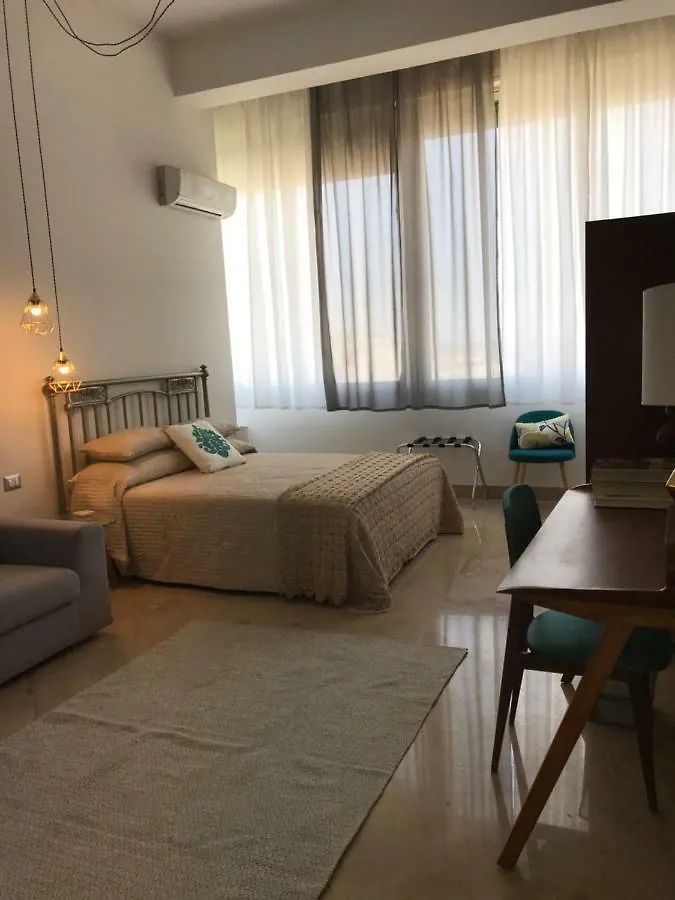 B&B Questa Casa Non E'Un Albergo Palermo Panzió